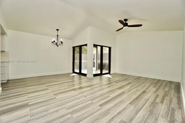 Photo - 14970 SW 49th Ln