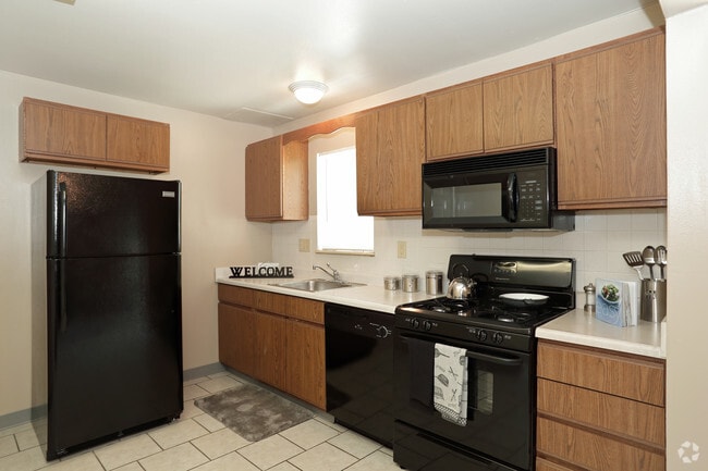 2HAB, 1BA - Casa adosada con sótano - River Run Apartments