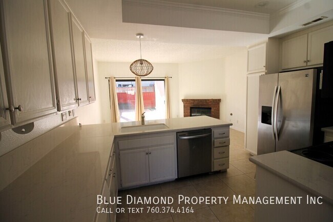 Photo - 2348 Summerhill-