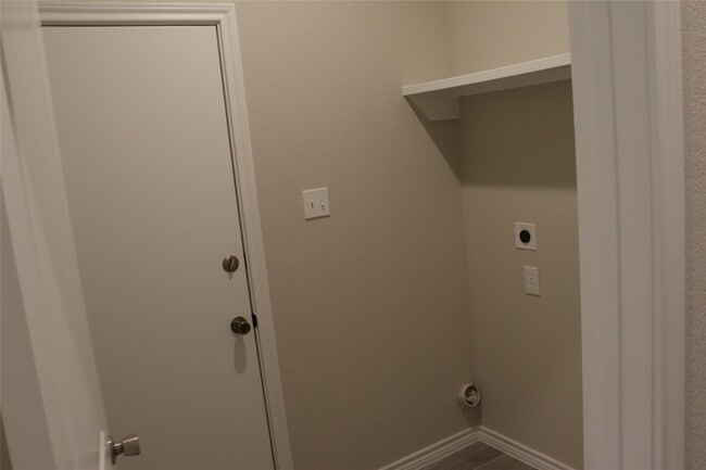 Photo - 9810 Arbor Oak