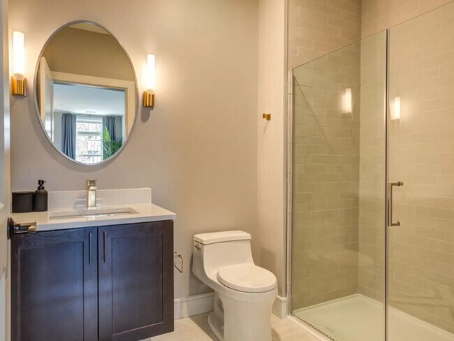 Photo - 485 Common St Unit B20