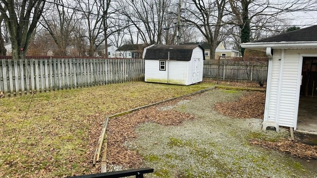 Photo - 1031 Field Dr