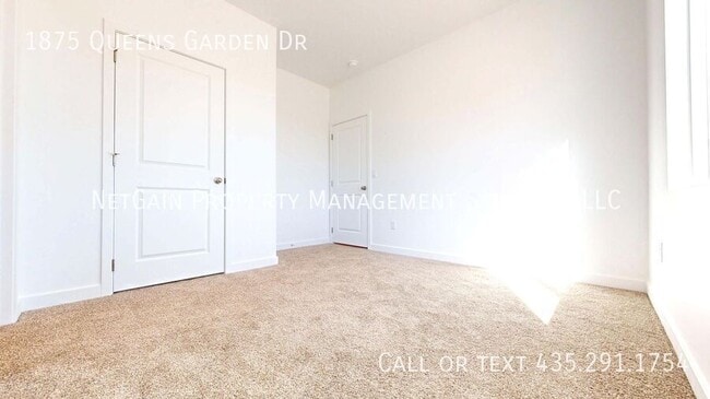 Photo - 1875 S Queens Gdn Dr