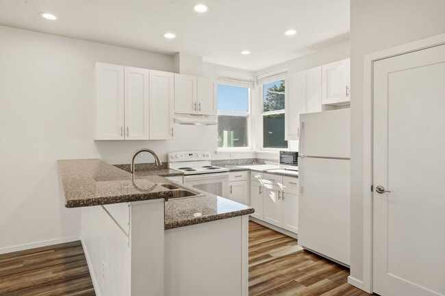Photo - 1548 1546 62nd Ave Unit 1546B