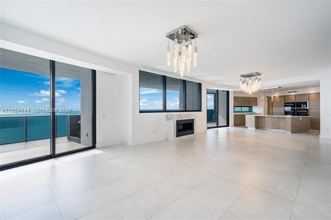 Photo - 18555 Collins Ave