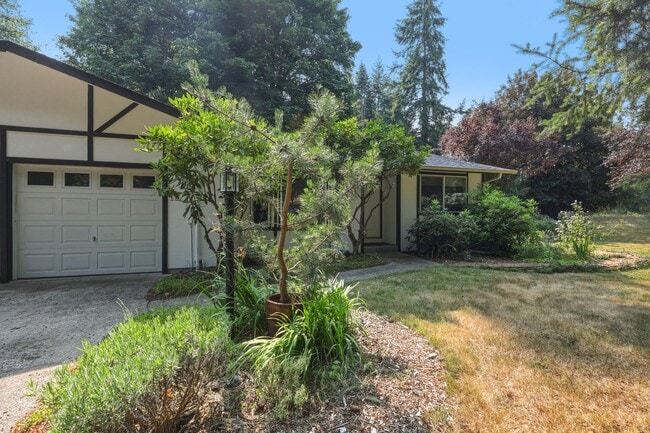 Photo - 6626 Littlerock Rd SW