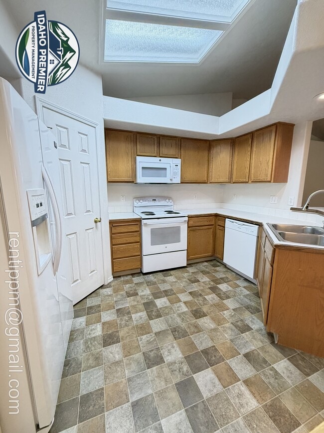 Photo - 2067 S Linda Vista Pl