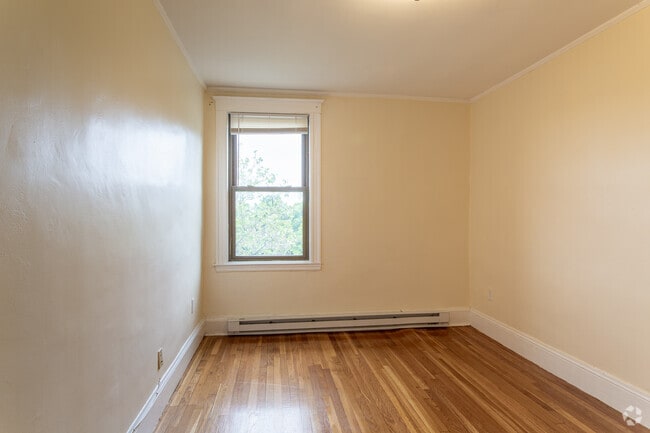 3 Bedroom 1 Bath