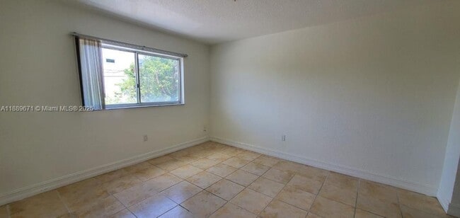 Photo - 445 SW 11th St Unit 203