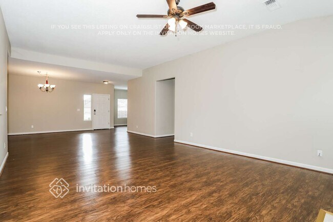 Photo - 945 Skyline Dr