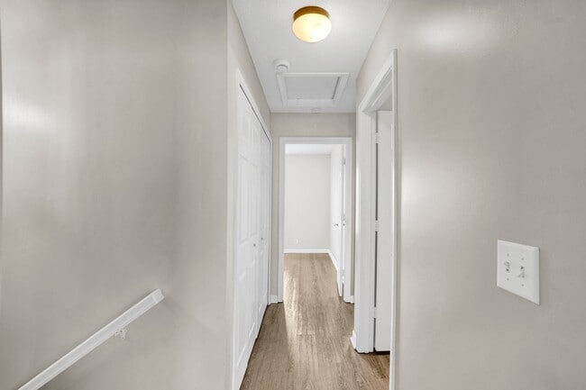 Photo - 1345 Bell Rd