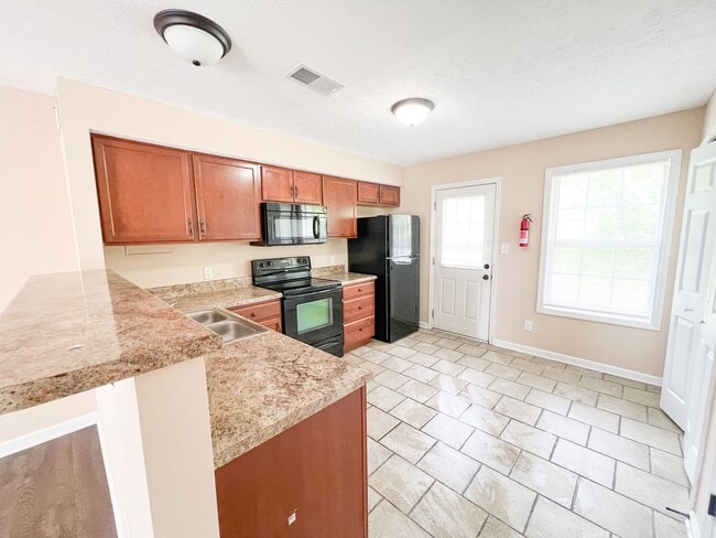 517 Patriot Park Ct