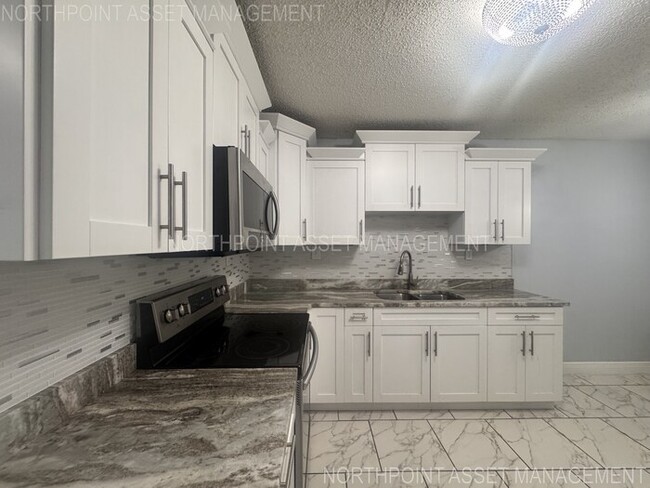 Photo - PRICE REDUCED FOR QUICK MOVE IN!! 2-2 Home...