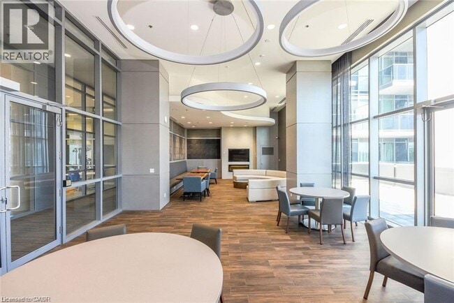 Photo - 2087 Fairview St Unit 2101