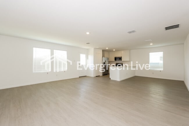 Photo - 10536 Desert Hawk Cir