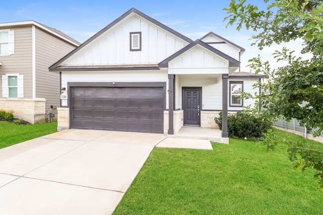 Building Photo - Stunning 4 bedroom, Primary bedroom downstairs , Less than 9 miles from Randolph AFB