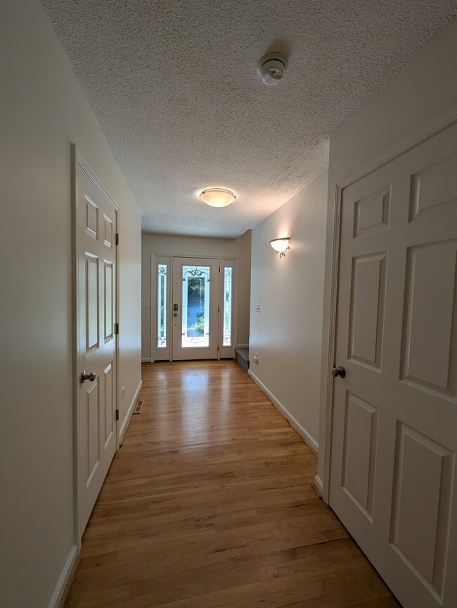 entrada - 14 Weaver Rd