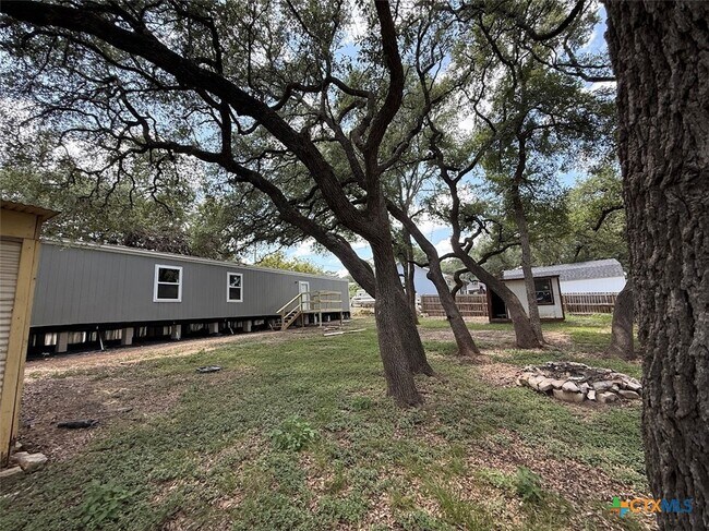Photo - 307 Quail Run St