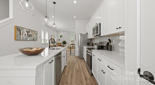 Photo - 5150 Old Ridge Rd