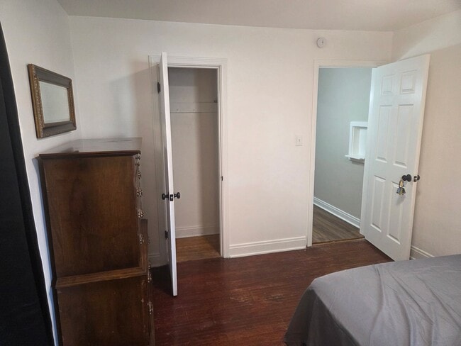 Photo - 465 Randolph Ave Unit Room 2