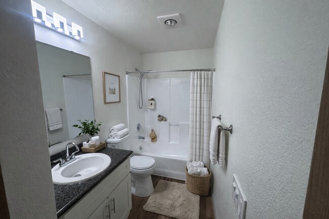 Photo - Meridian Terrace Apartments