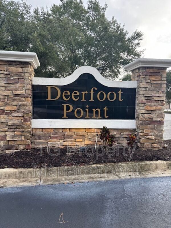 Photo - 7175 Deerfoot Cir Unit #3