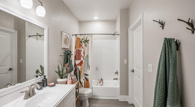 529 Barker-Clodine Rd Unit 20304