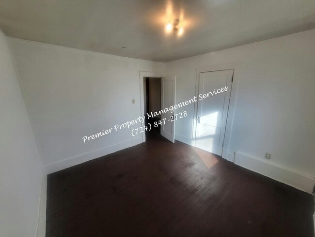 Photo - 465 Zeigler Ave Unit 2nd Floor