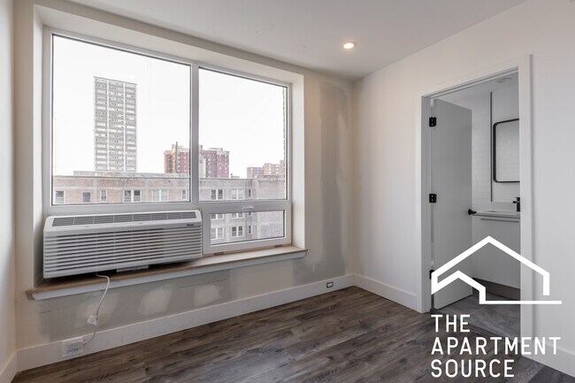 Photo - 941 W Carmen Ave Unit 103