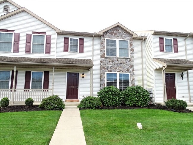 Building Photo - 336 Meadow View Dr