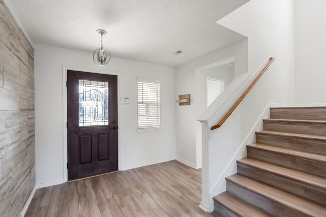 Photo - 18102 Clayton Bluff Ln