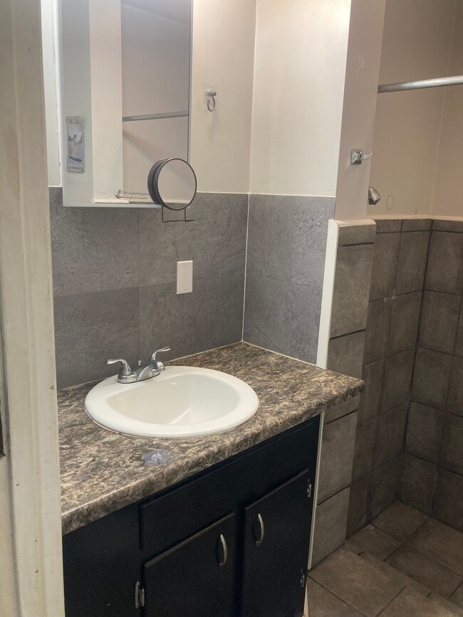 Photo - 959 Timberlake Dr Unit 4