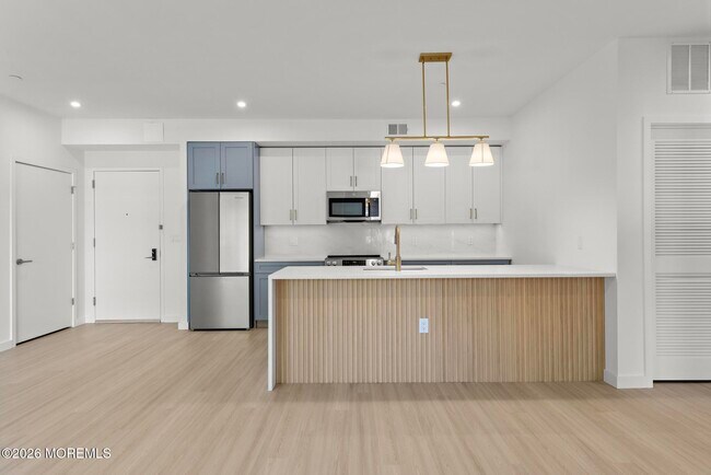 505 NJ-35 Unit 203