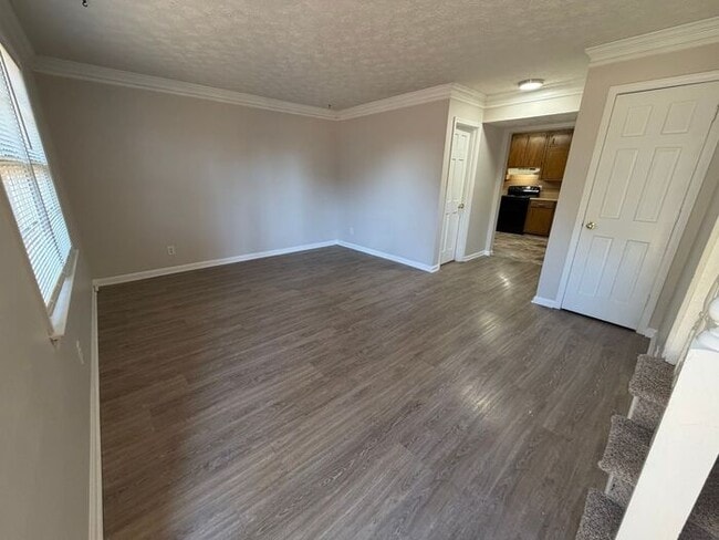 Photo - Beautiful 2 bedroom 1.5 bath town home!