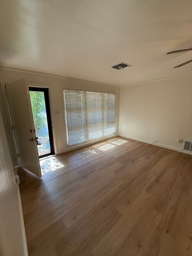 Photo - 2217 N 41st St