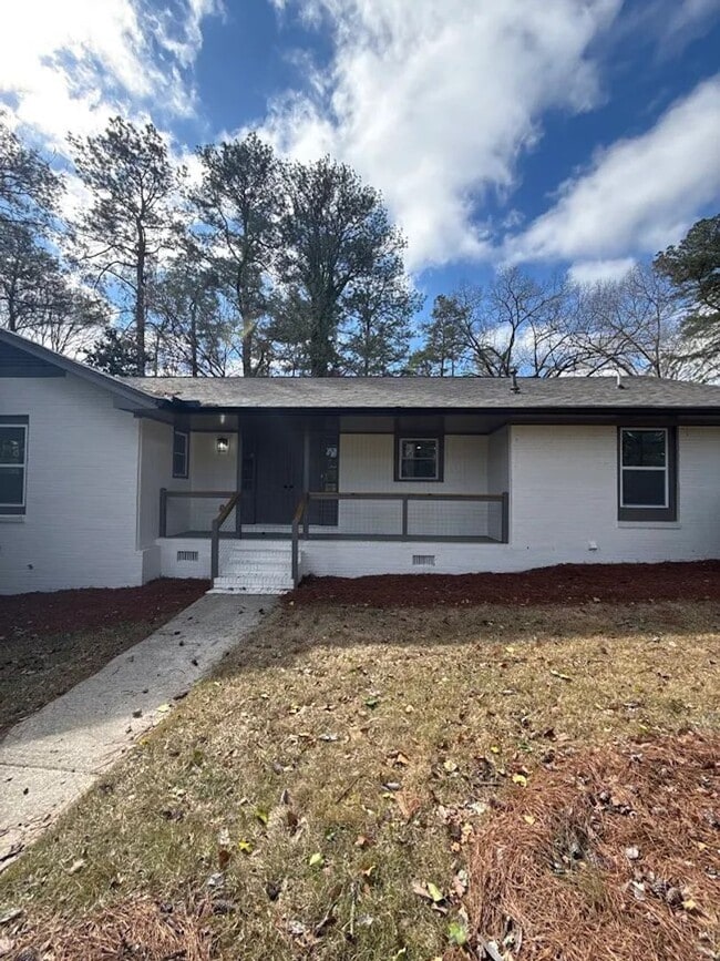 Photo - Spacious 4BR/3BA Retreat in Decatur