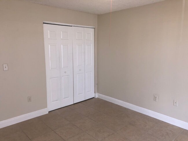 Photo - Spacious 2 Bedroom, 1 Bathroom Condo