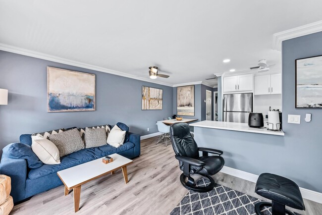 Building Photo - 2600 SE Ocean Blvd Unit A11