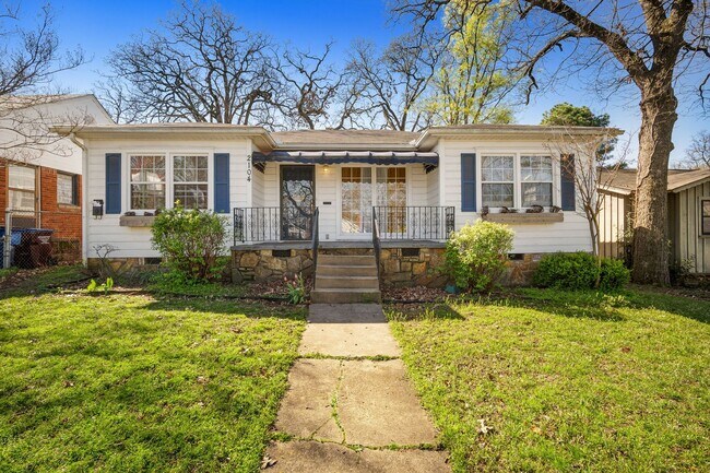 Photo - Charming 3 Bedroom House in Park Hill