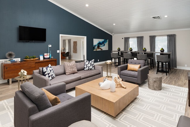 Williamsburg apartments — community photo