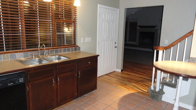 Kitchen - 9705 W 97th Ave