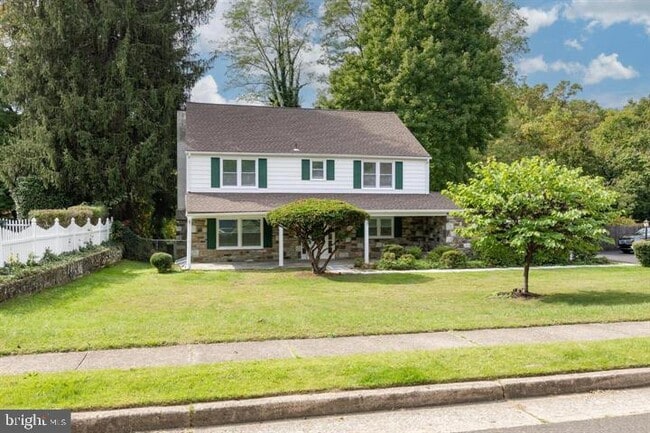 Photo - 1226 Fleetwood Rd