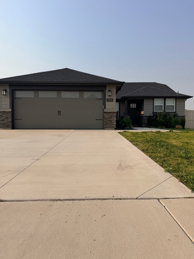 Photo - 1278 Jupiter St