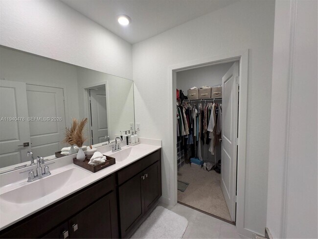 Photo - 1842 SE 7th Ter