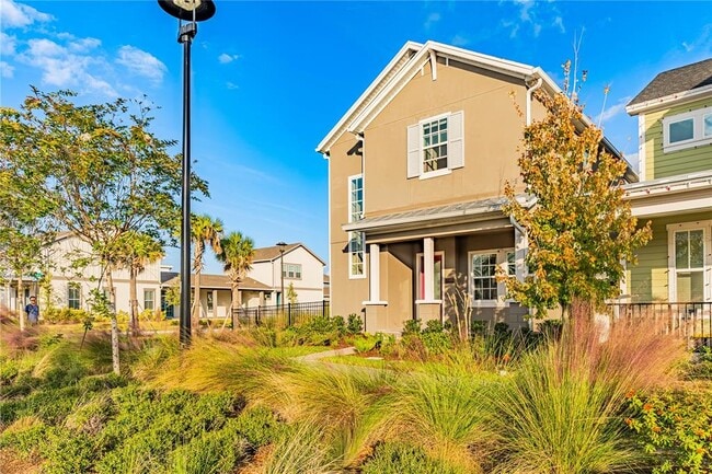 Building Photo - 10205 Pearson Ave