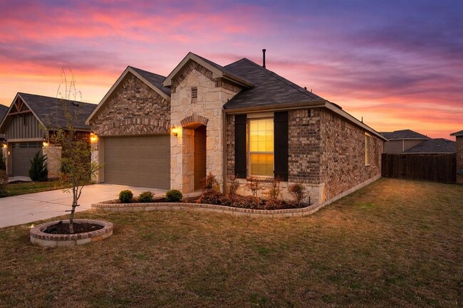 Building Photo - 213 Methodius Dr