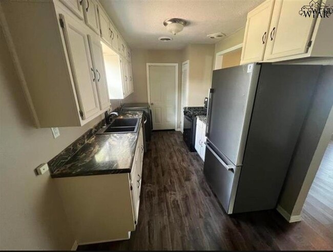 Photo - 5114 Fairway Blvd