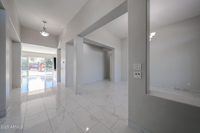 Photo - 6327 E Dixileta Dr