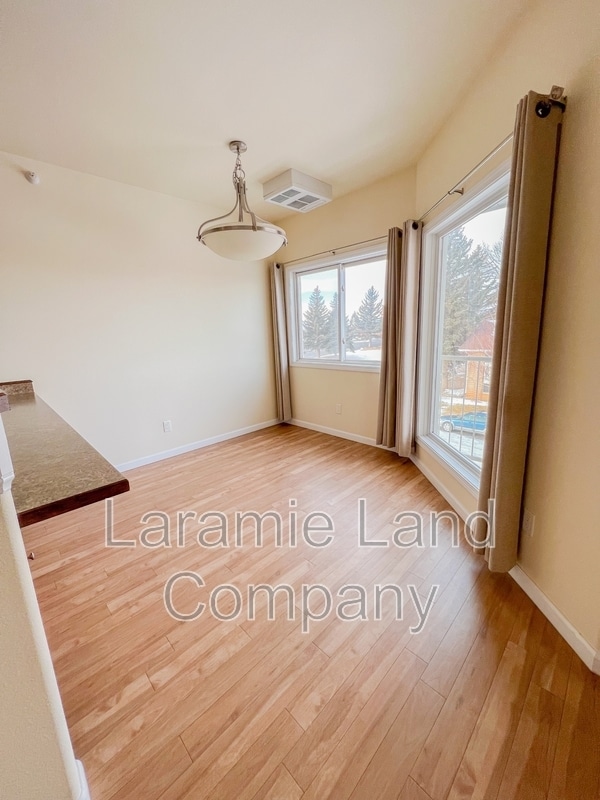 Photo - 1157 N 17th St