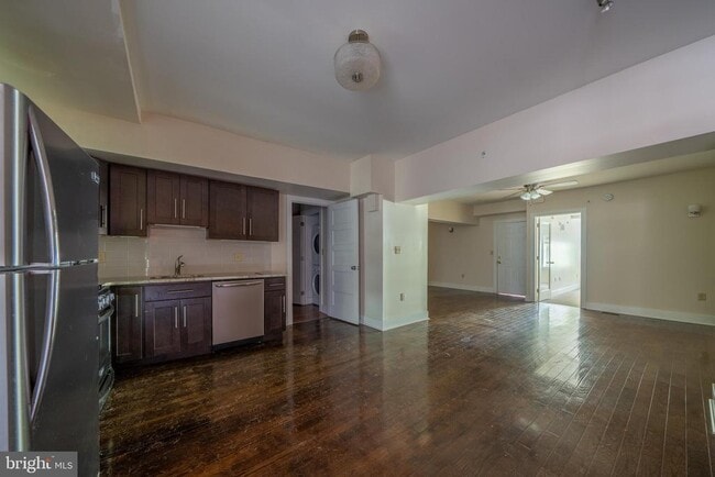 Photo - 344 W Gay St Unit 8